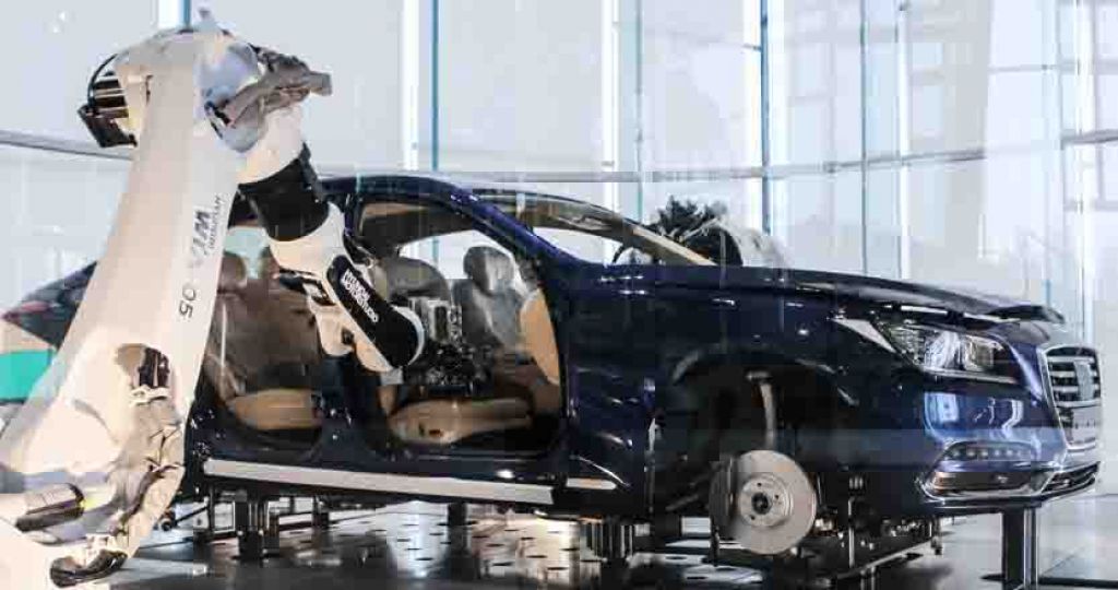  Into the Car, Hyundai’s Smart Manufacturing Process Using Robotics Technology