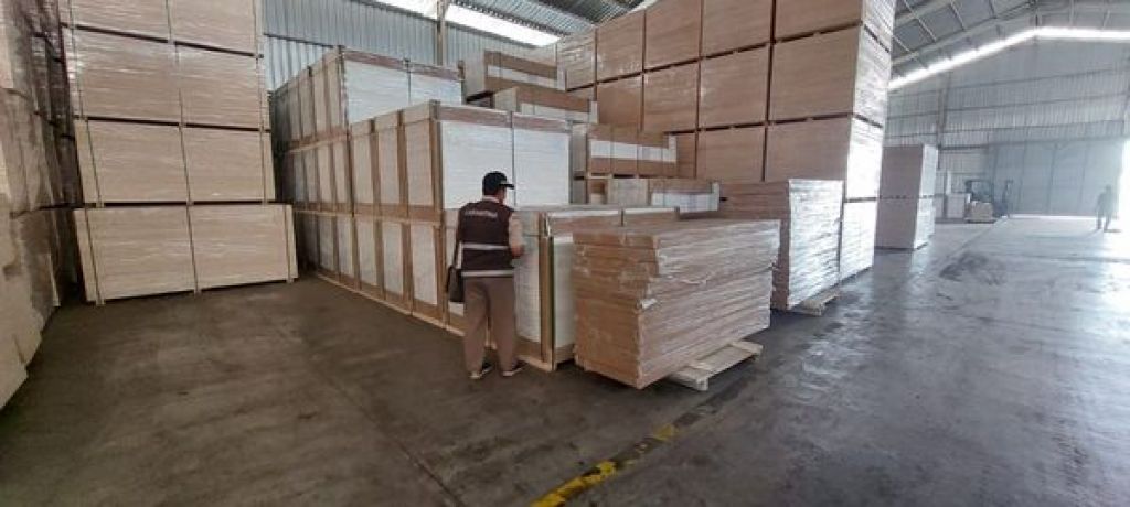 Laminated Veneer Lumber