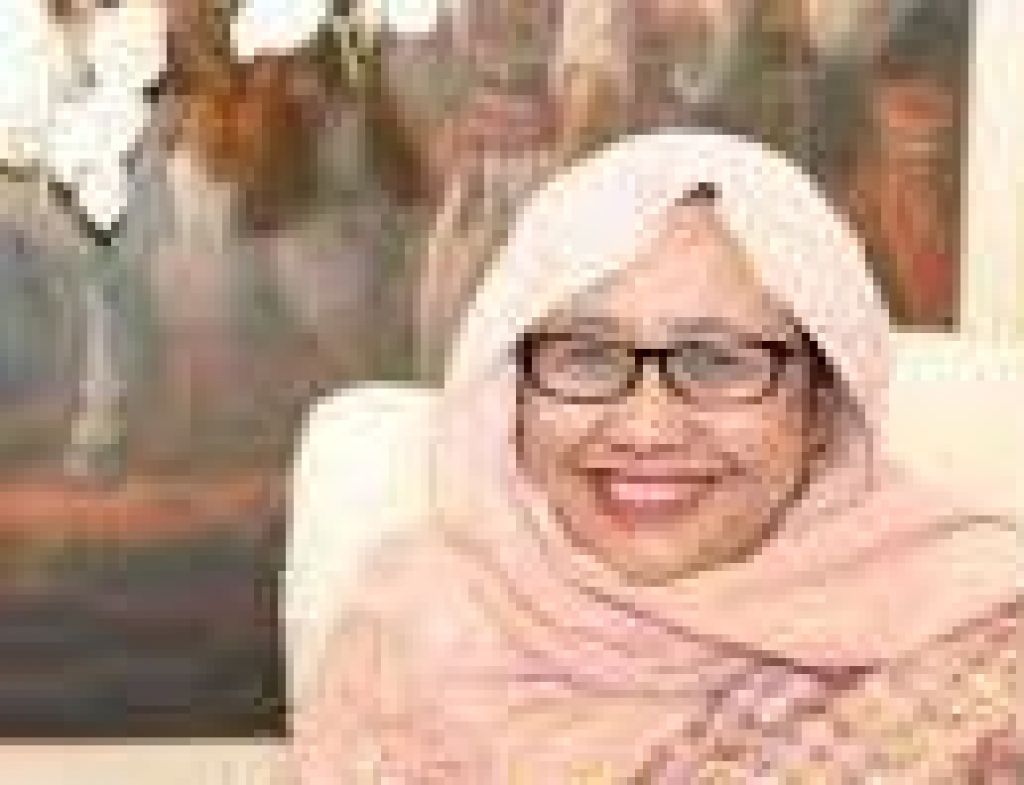 Naniek S. Deyang