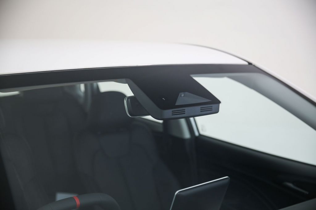 NETA V-II dan menghadirkan fitur ADAS