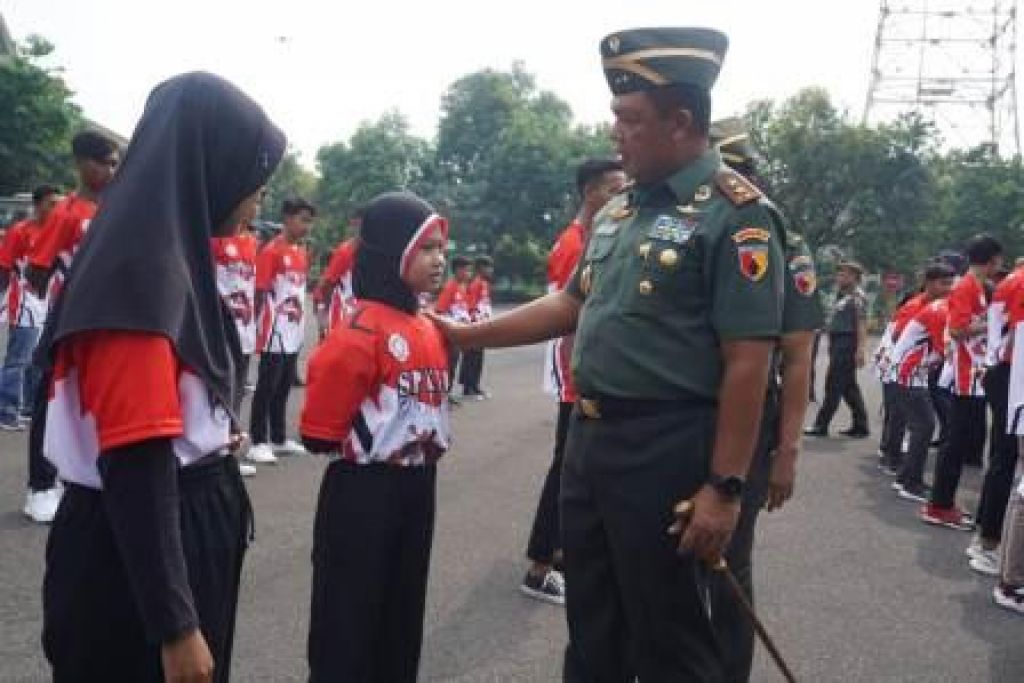 Pangdam berangkatkan atlet Pencak Silat Kontingen Madura di Jabar