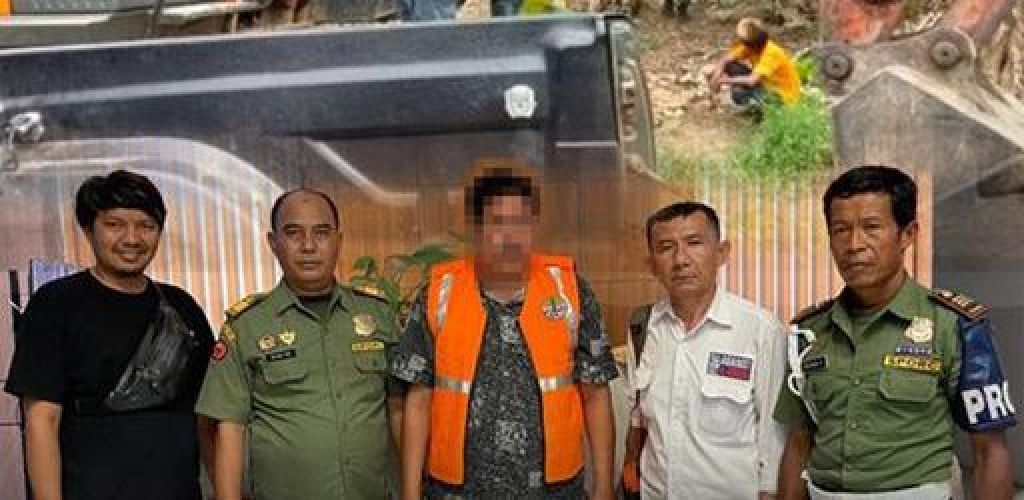 AB, tersangka kasus pemodal kasus pembukaan lahan ilegal di kawasan hutan konservasi Cagar Alam Faruhumpenai