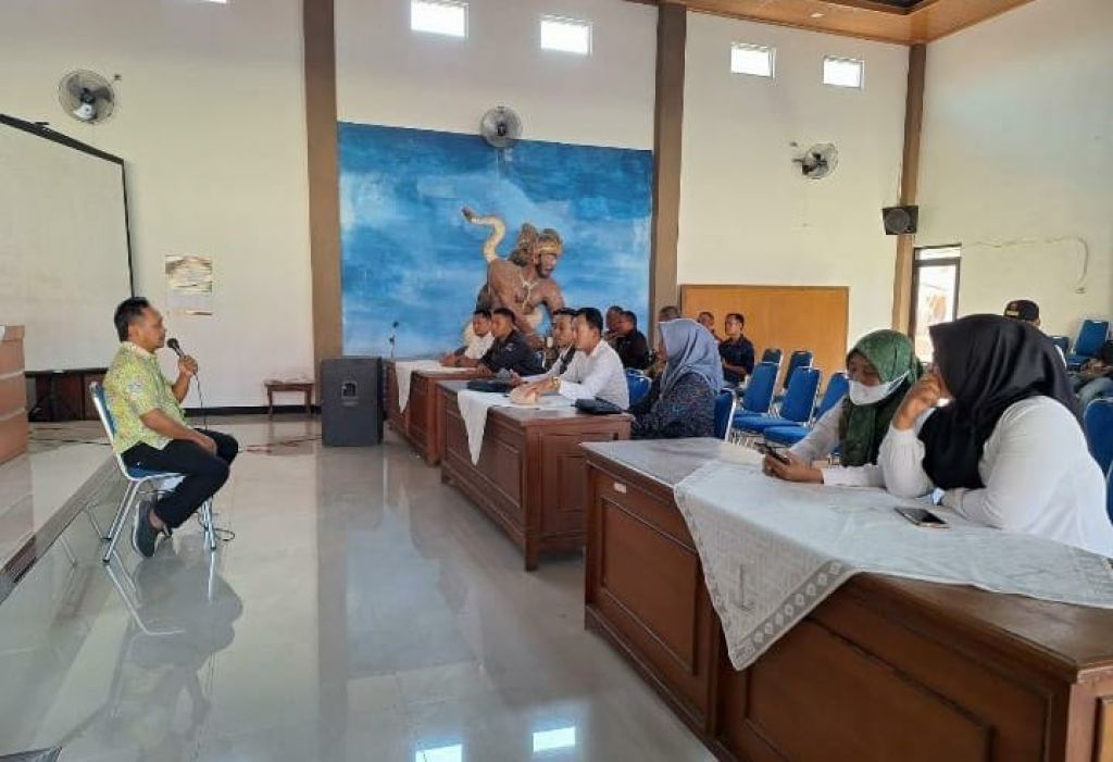 Audiensi pengurus APSEL- PERADES  dengan Camat Undaan