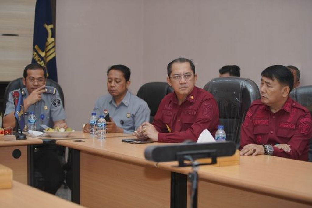 Webinar “Wujudkan Pelayanan Berkualitas” secara daring