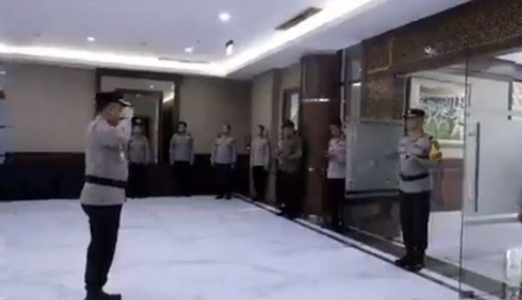 Kapolda Jatim pimpin sertijab perwira Polda Jatim