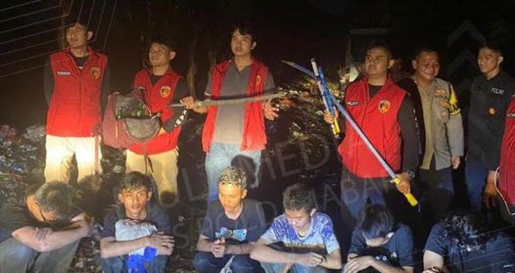 Remaja yang hendak tawuran diamankan Anggota Sat Samapta Polres Karawang