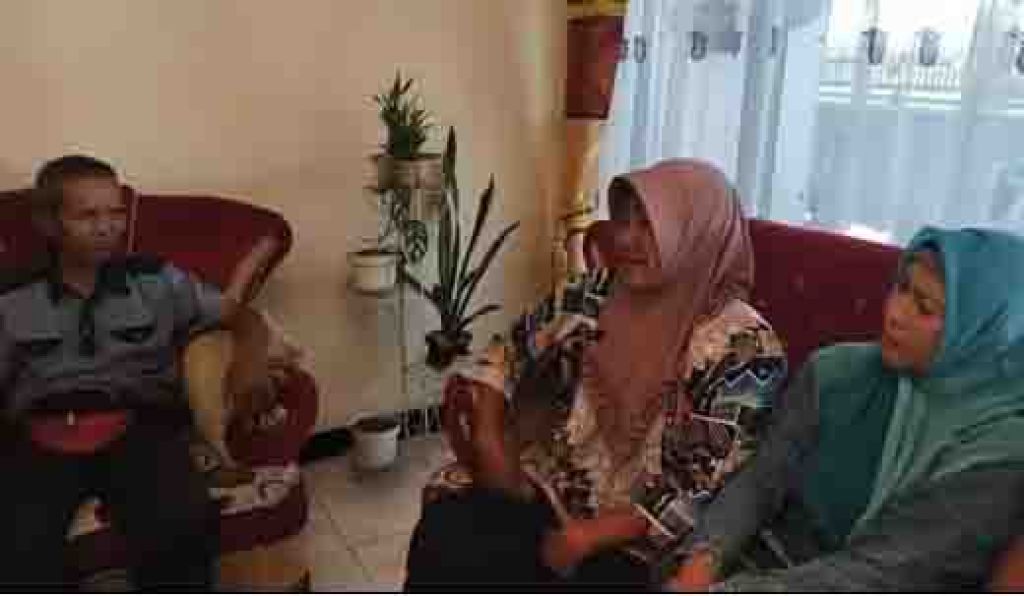 Pertemuan Sahawi dan Poniyem, setelah 11 tahun menghilang