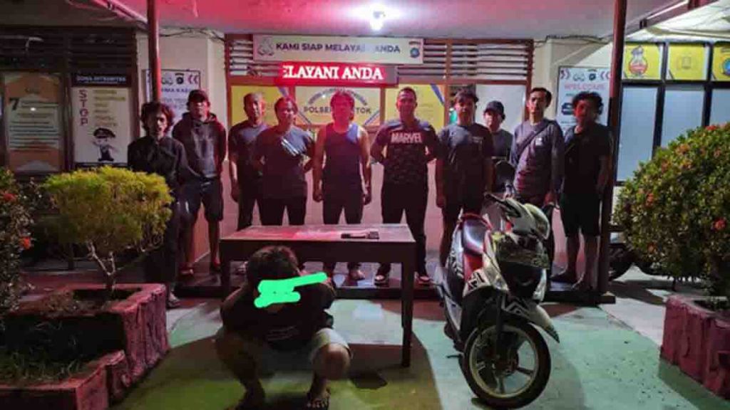 Pelaku tindak pidana narkotika yang diamankan oleh anggota Unit Intelkam Polsek Muntok 