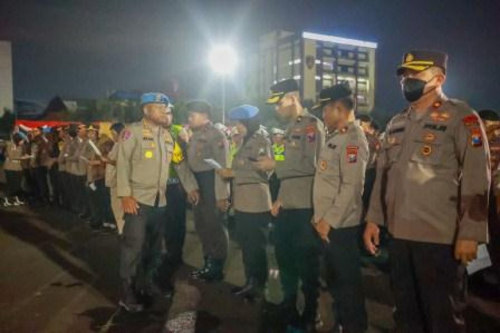 Brigjen Yusep usai memimpin apel gelar pasukan di Mapolda Jatim 