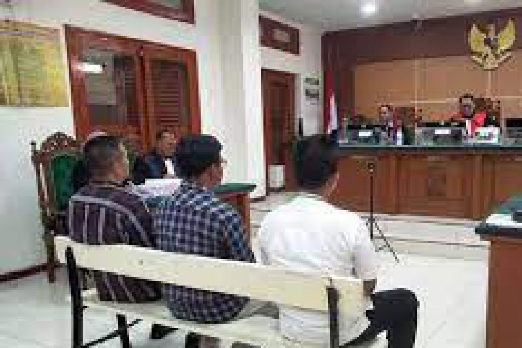 3 orang jadi saksi sidang perkara penimbunan dan penyalahgunaan solar ilegal