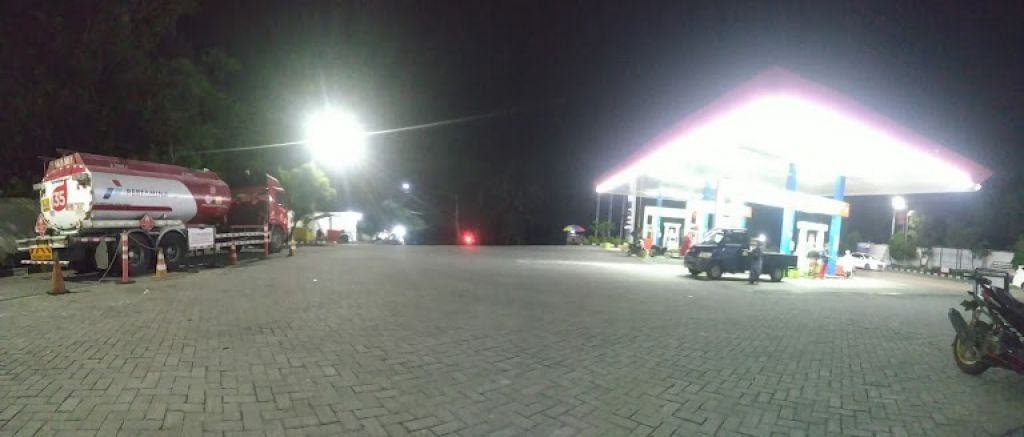 SPBU Peterongan di Kecamatan Galis, Kabupaten Bangkalan
