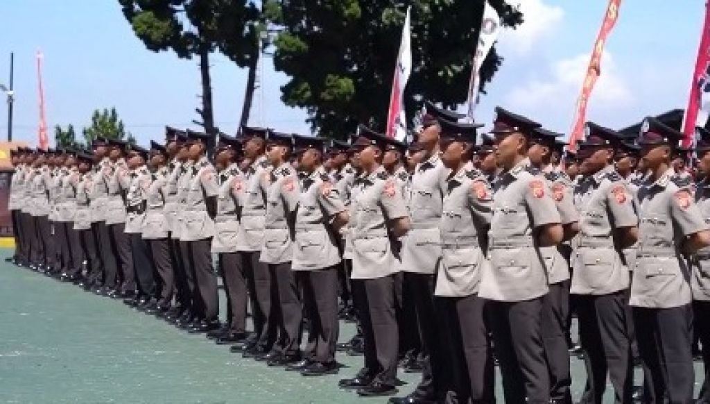 Siswa SPN Polda Jawa Barat yang dilantik