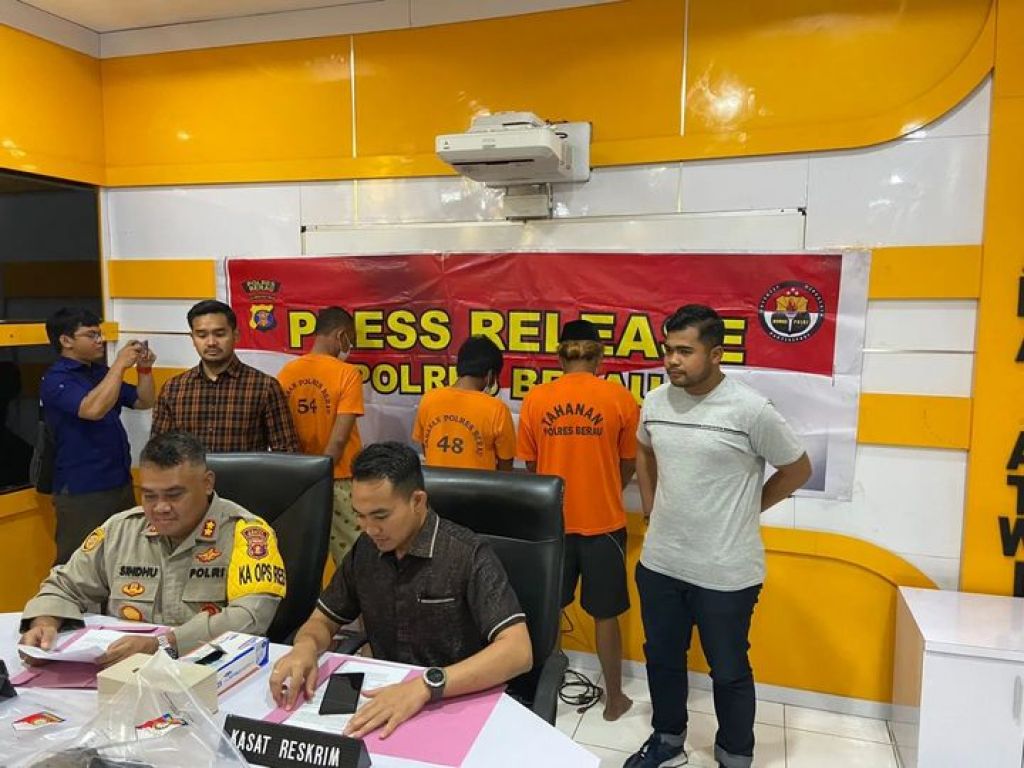 Konpers tentang tambang ilegal