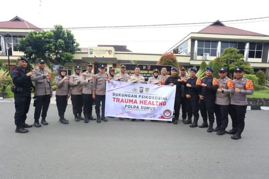 24 personel terlatih sebagai konselor akan membantu memberikan penanganan trauma healing
