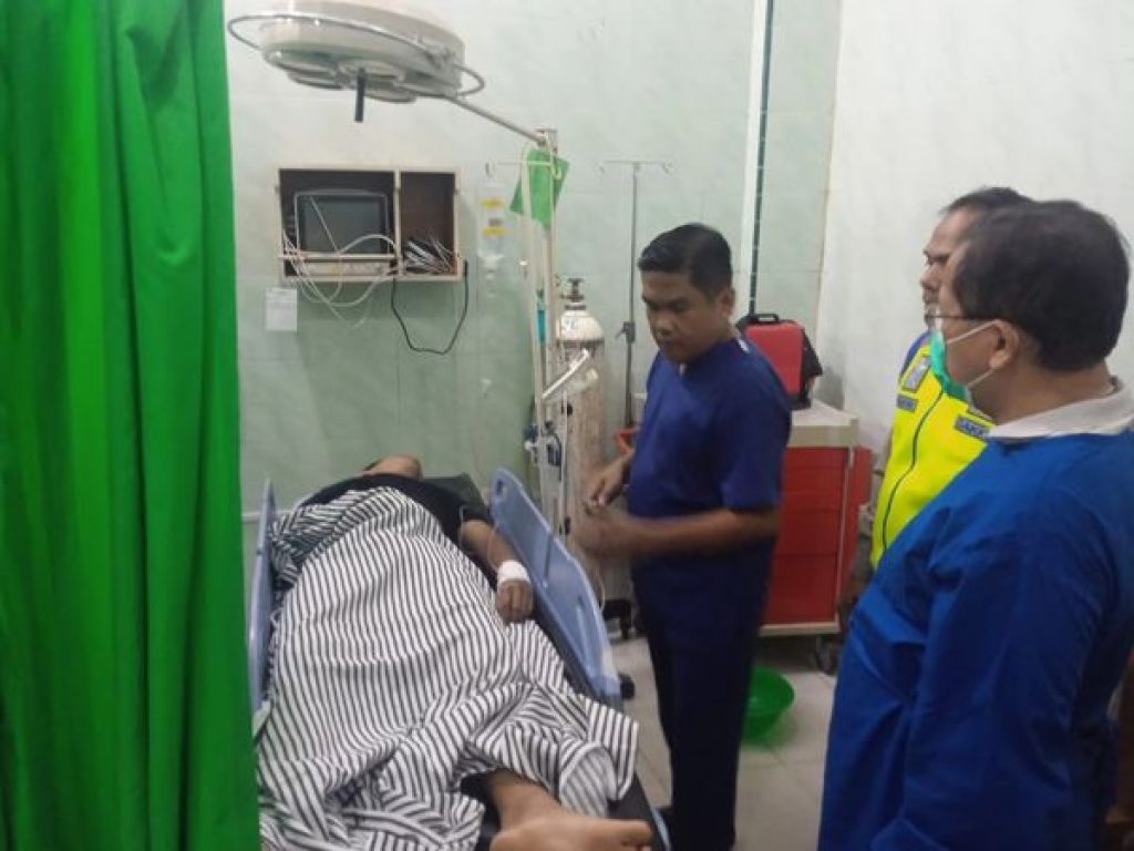 Korban kecelakaan dibesuk Unit Gakkum Satlantas Polres Pematang Siantar